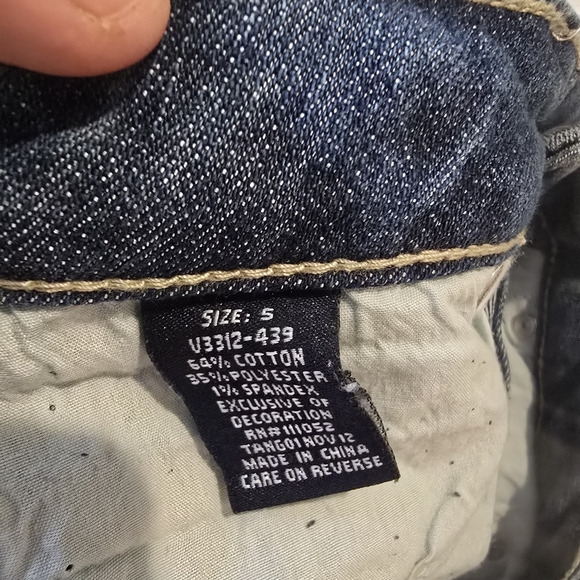 Vanilla Star denim shorts w/ lace trim – Size 5 - Picture 6 of 6